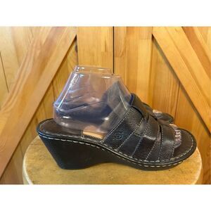 Born Leather Slip On Sandals Size 9 Slides Wedges Open Toe Multi-Straps Brown